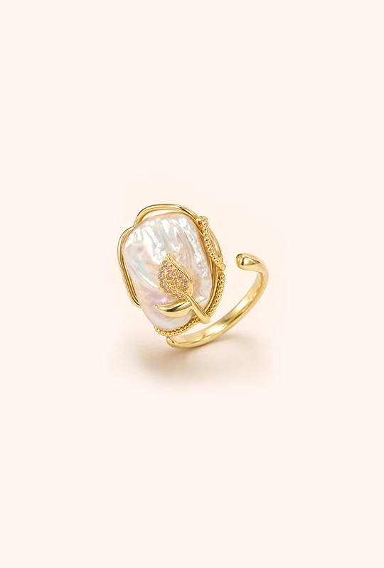 Pearl Leaf Statement Ring