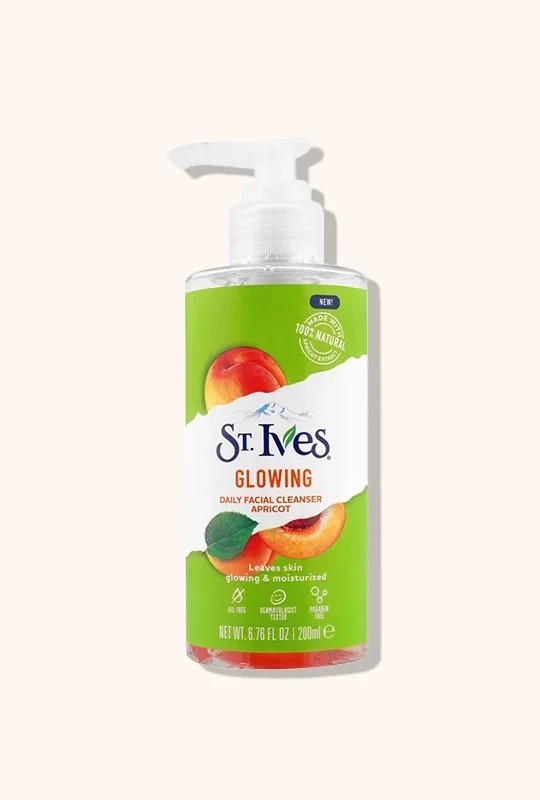 St. Ives Glowing Apricot Daily Facial Cleanser - 200 ml